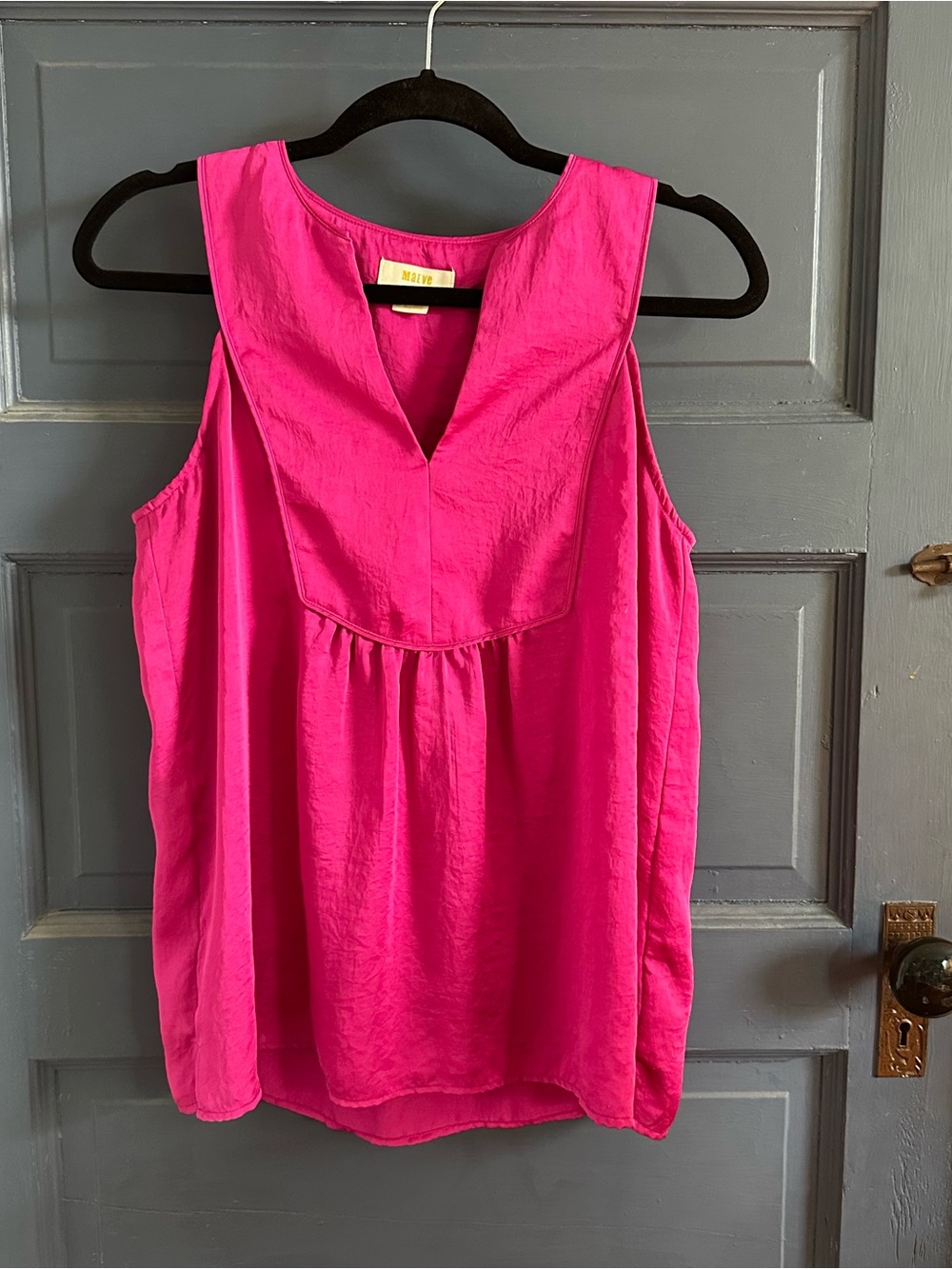 Maeve Bright Pink V-Notch Sleeveless Tank